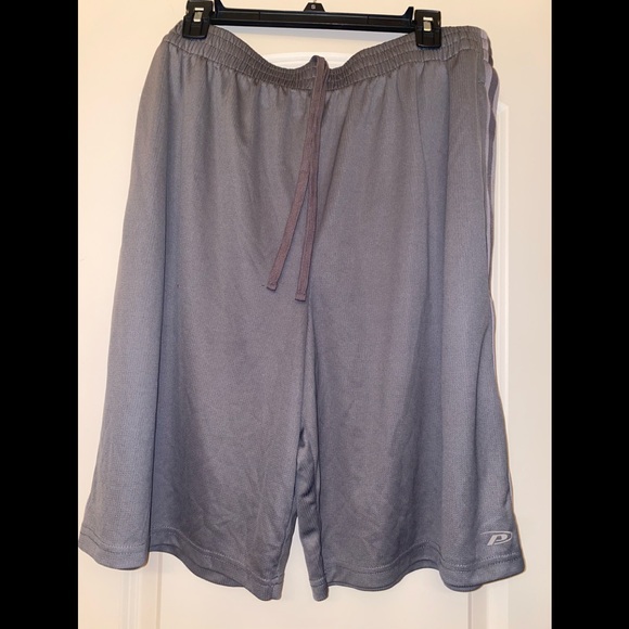 Pro Player Shorts - Picture 1 of 3